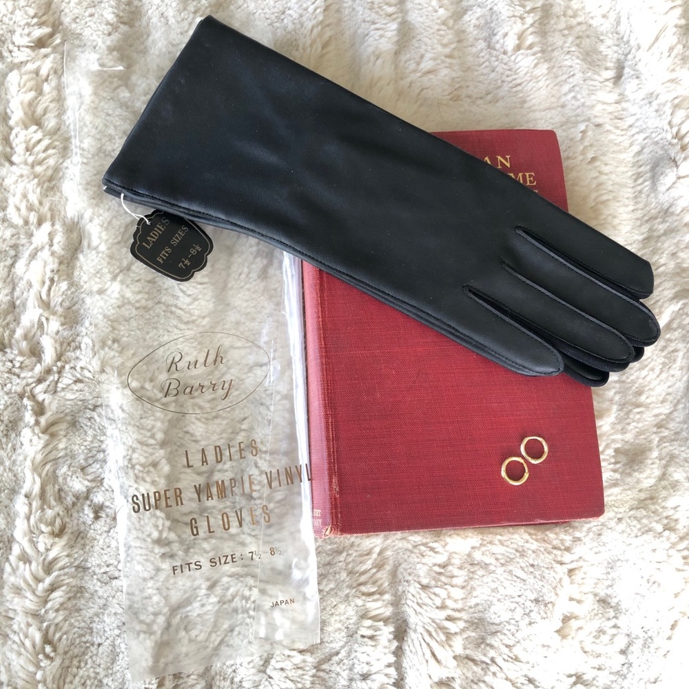 Vintage Ruth Barry women’s driving/formal gloves